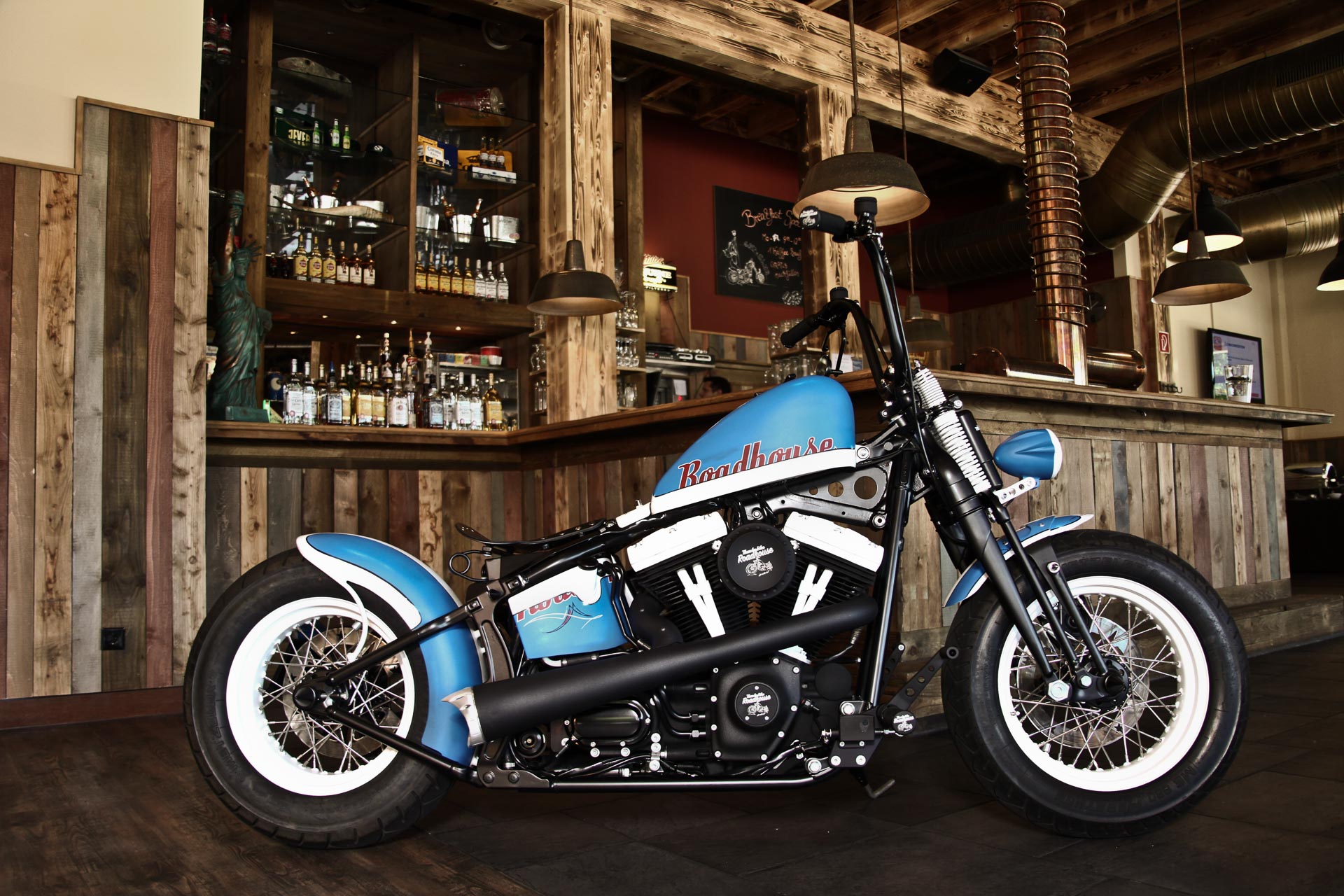 Thunderbike Roadhouse Bike • H-D Cross Bones FLSTSB Softail Springer