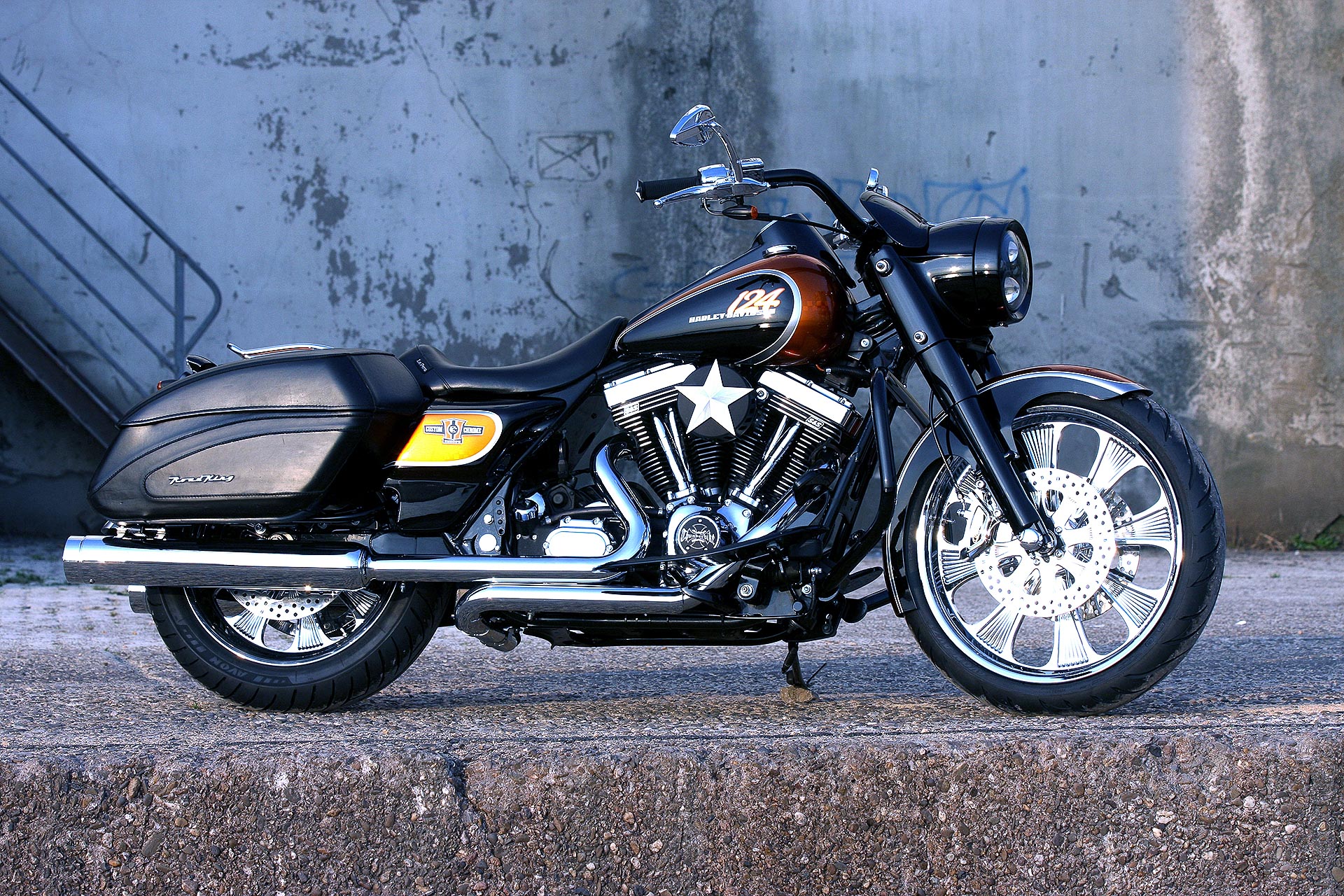 Road King Special Bagger Promotion Off51