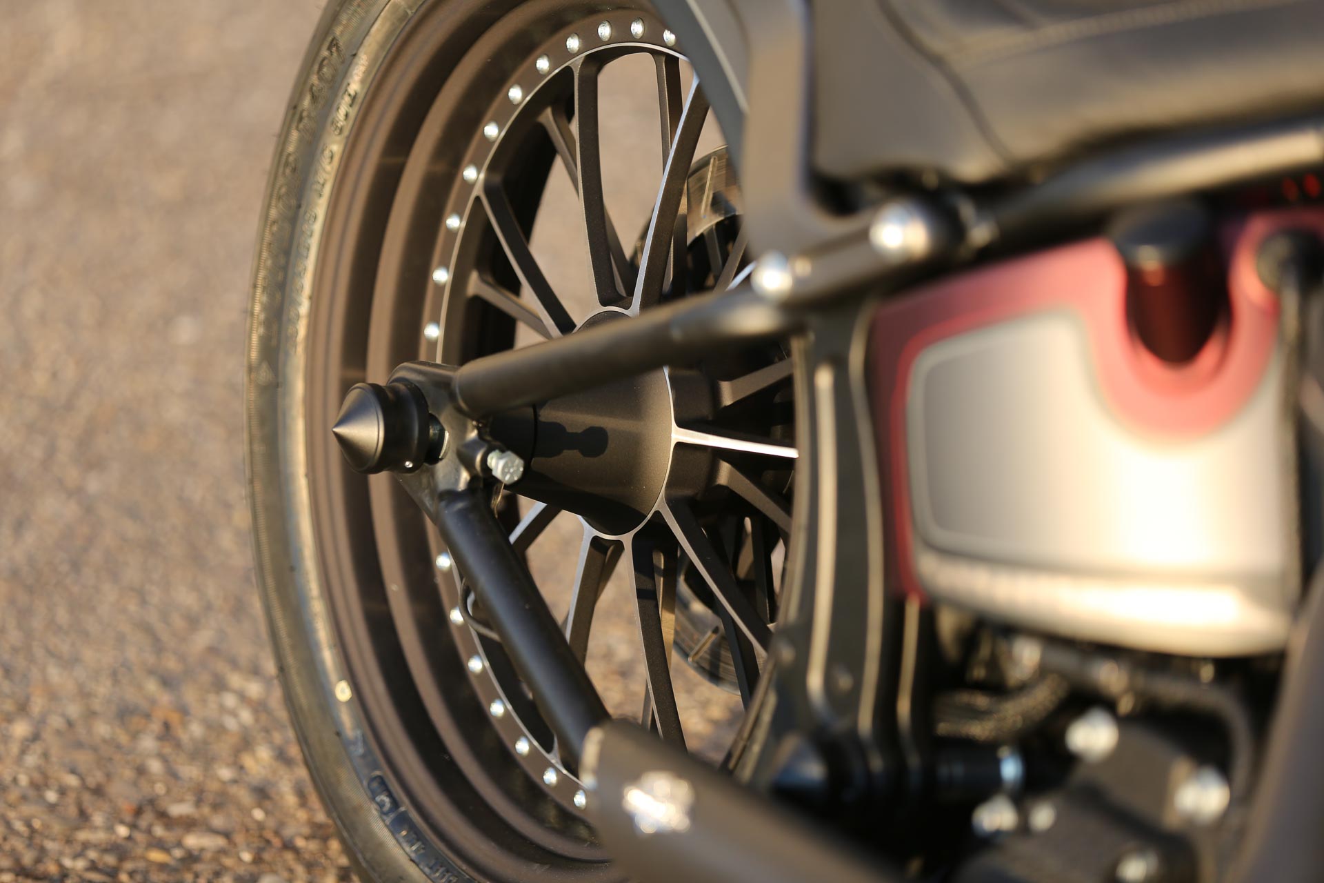 Thunderbike Unbreakable Gabel für Softail & Custom Frames