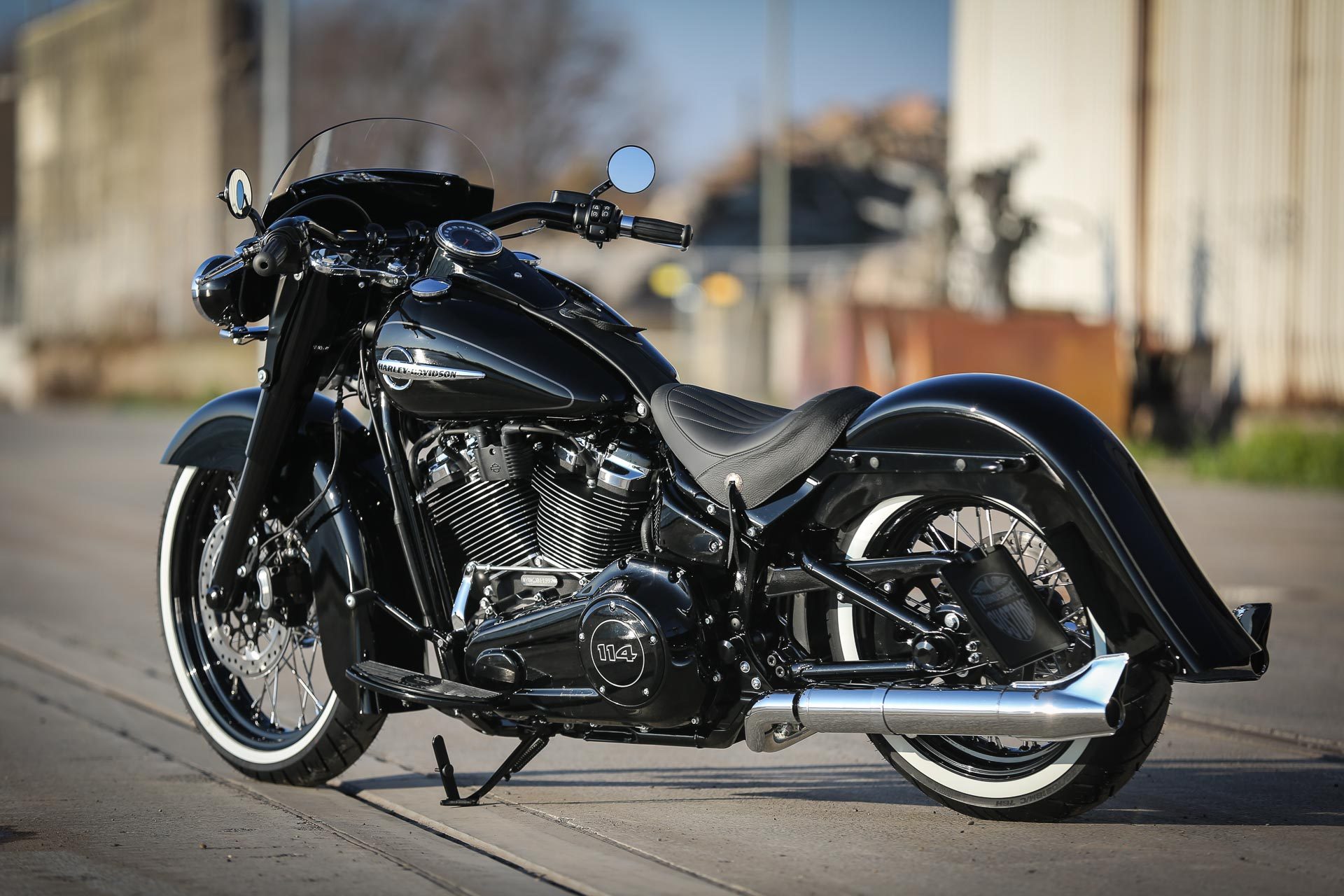 Thunderbike Crossover • H-D Heritage Softail FLHCS Custom Motorcycle