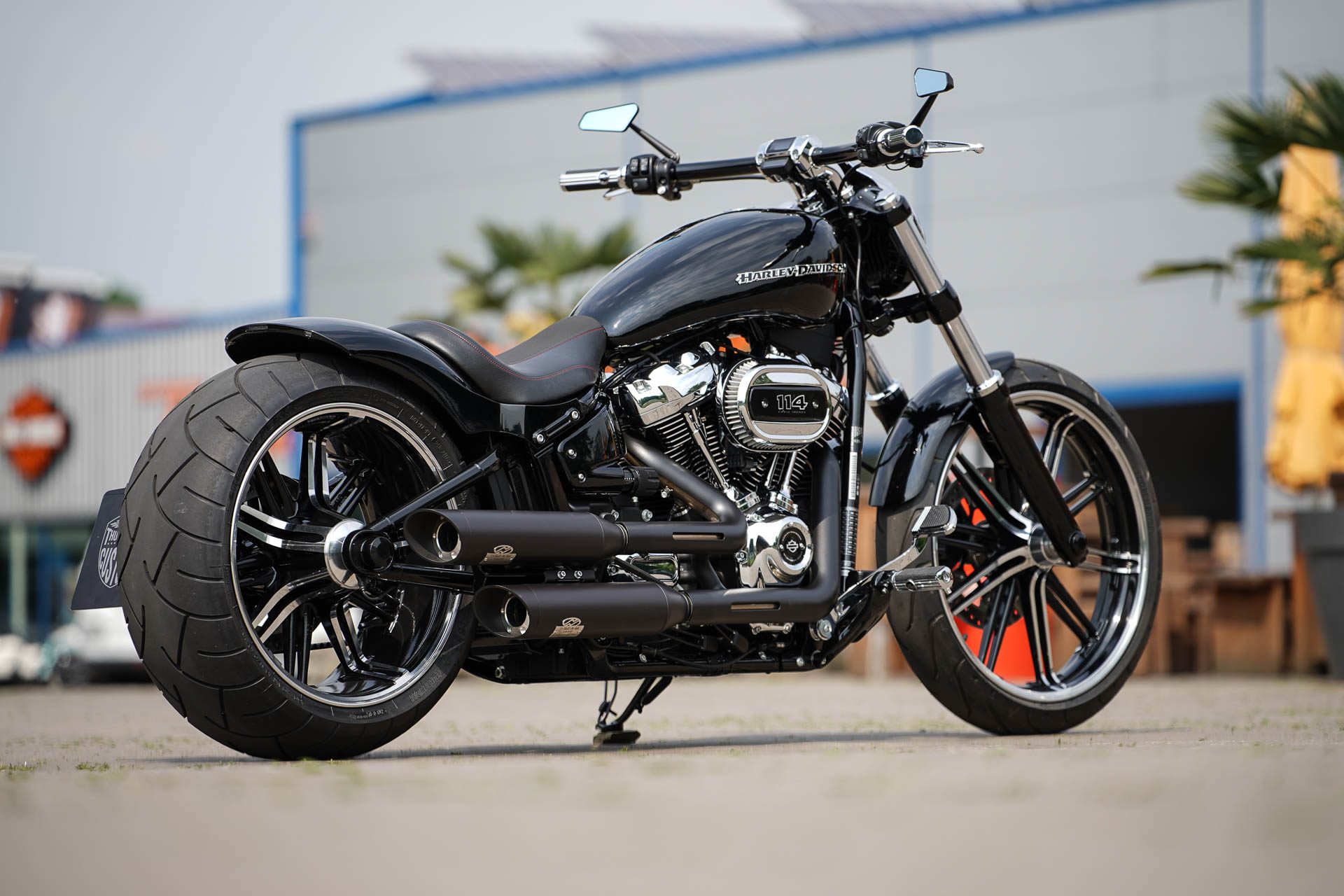Thunderbike Milledout • H-D FXBRS Softail Breakout Custom Motorcycle