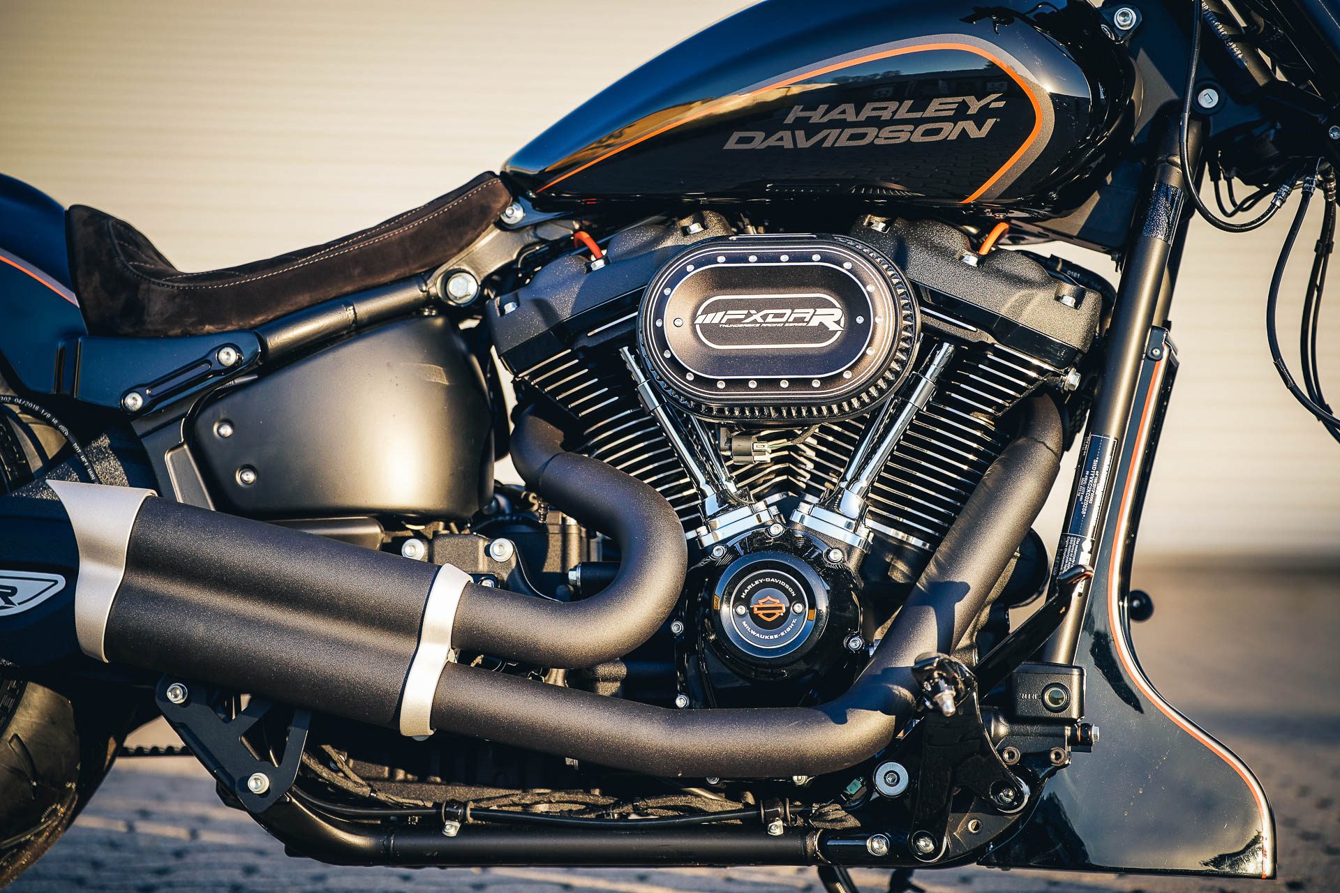 https://www.thunderbike.com/wp-content/uploads/2018/11/Thunderbike-Harley-Davidson-Destruction-43-1920x1280.jpg