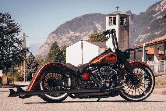 Customized Harley-Davidson Heritage 