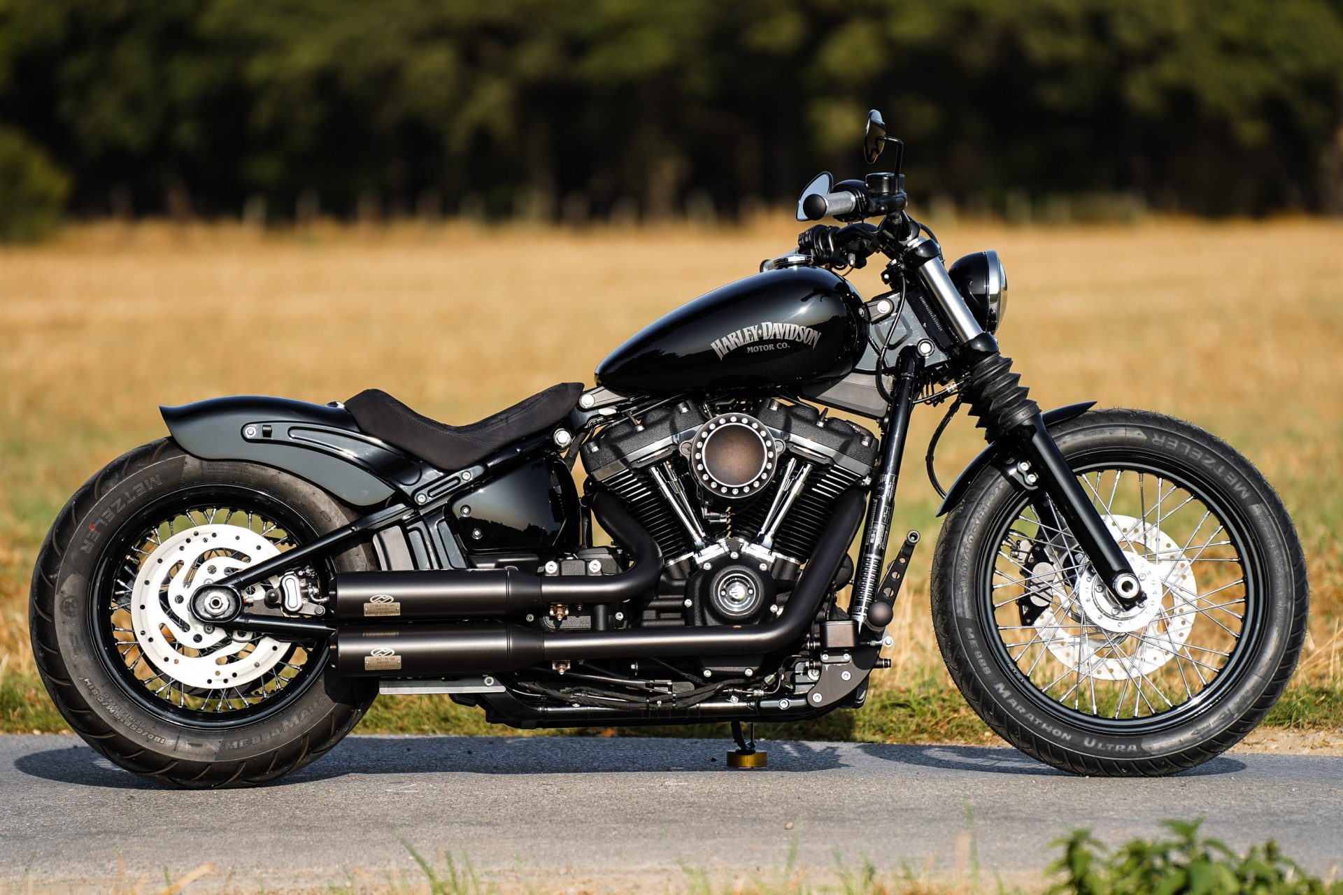 Thunderbike Restarter • customized Harley-Davidson FXBB Street Bob