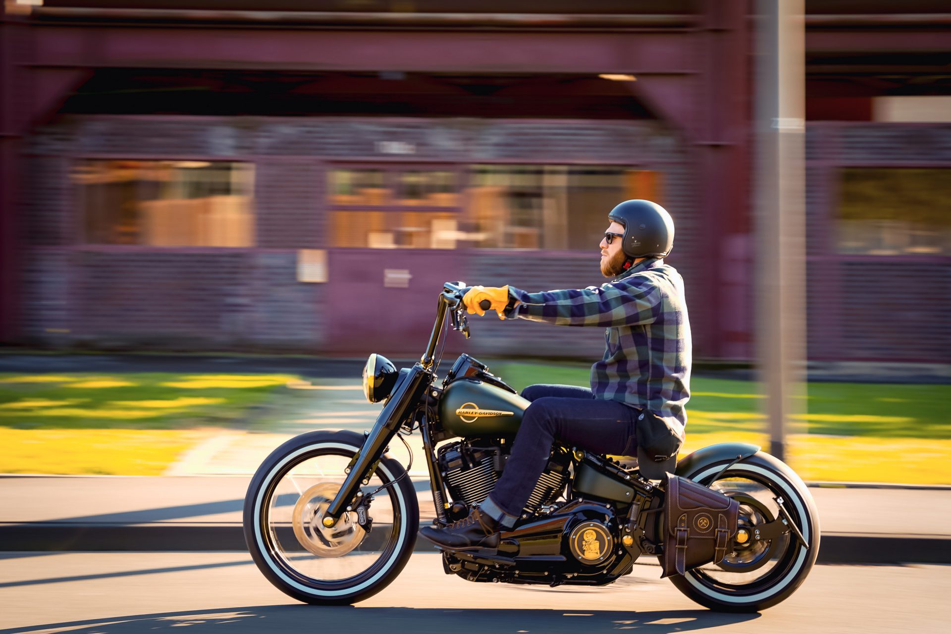 Thunderbike Mallet & Iron • customized Harley-Davidson Heritage 