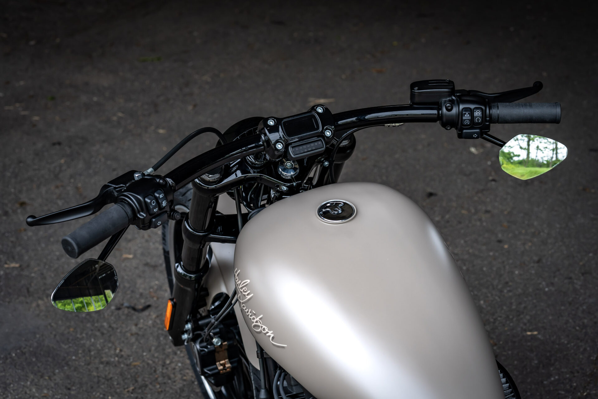 Thunderbike Sandy Cruiser • Custombike & Harley-Davidson Gallery