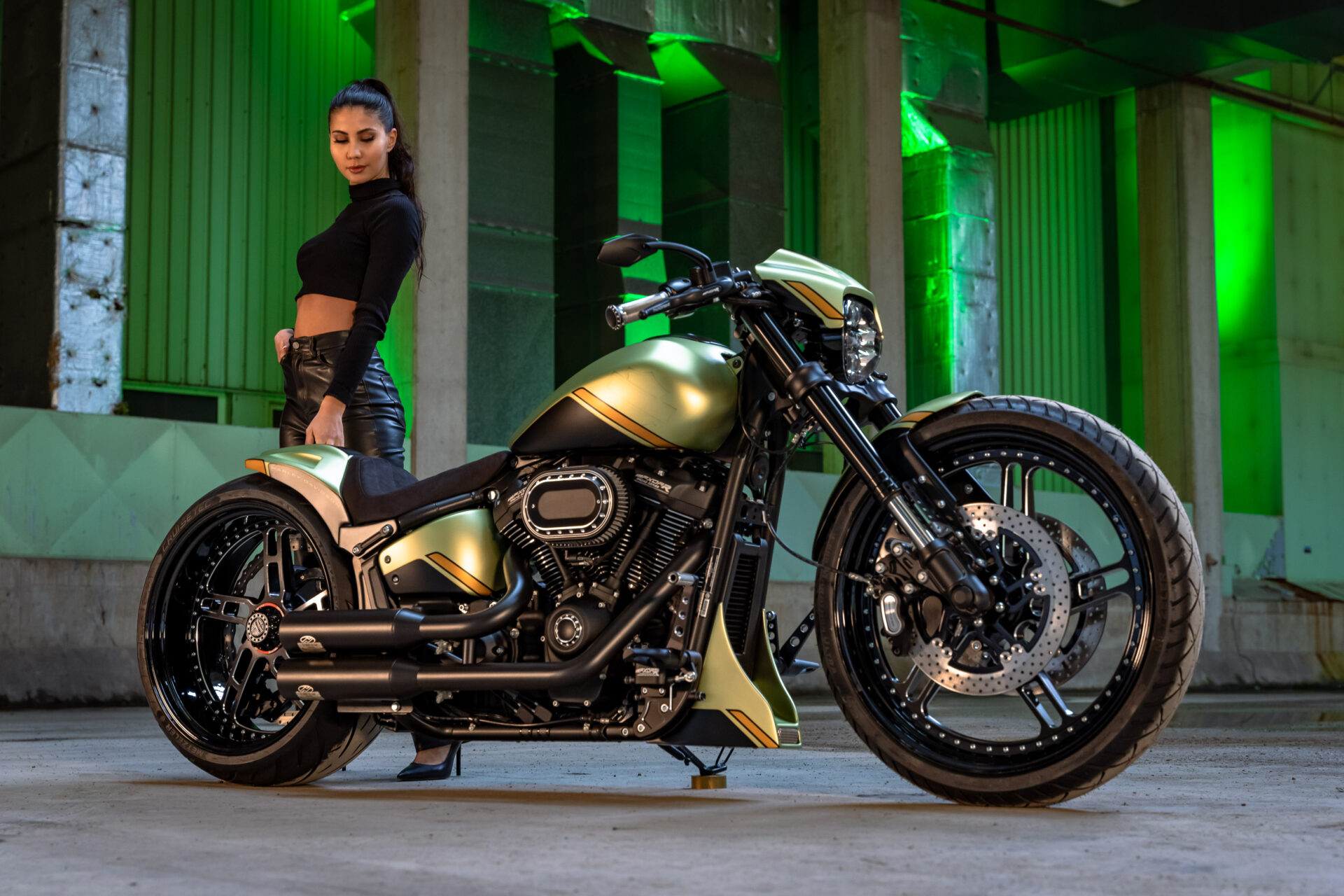 Thunderbike Golden Lime • Custombike & Harley-Davidson Gallery